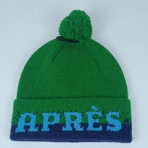 🛍️ Green Pom Beanie with 'APRÈS' Knit Cuff